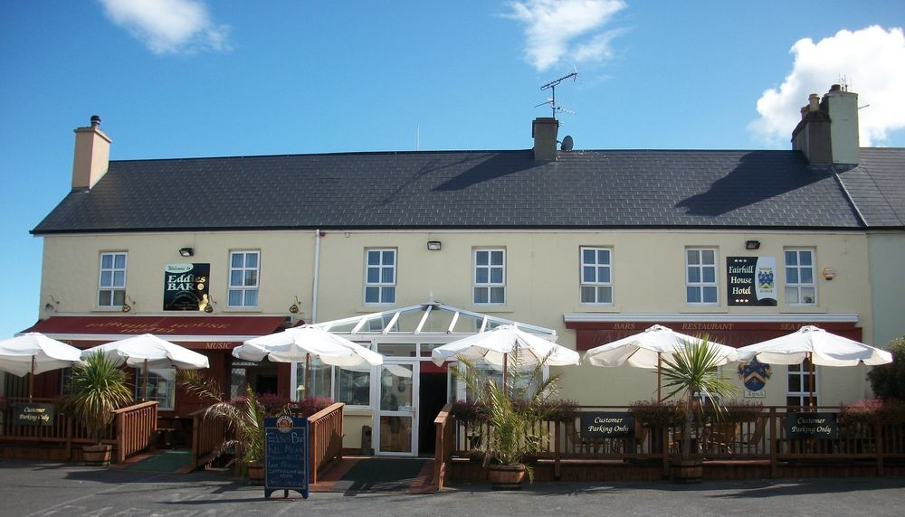Fairhill House Hotel Clonbur Buitenkant foto